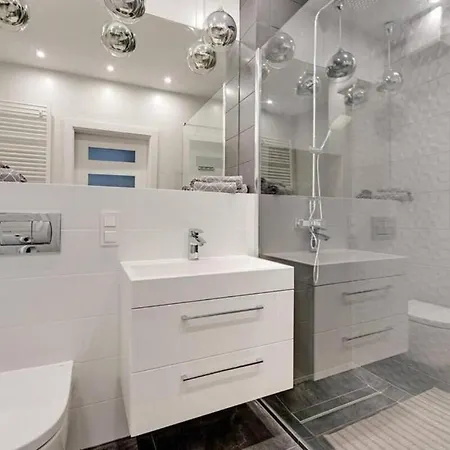 Golden Dluga Grobla 10 M23 Apartment *